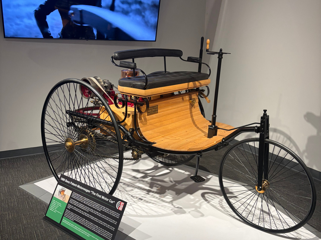 Newport Car Museum-Portsmouth必去景点
