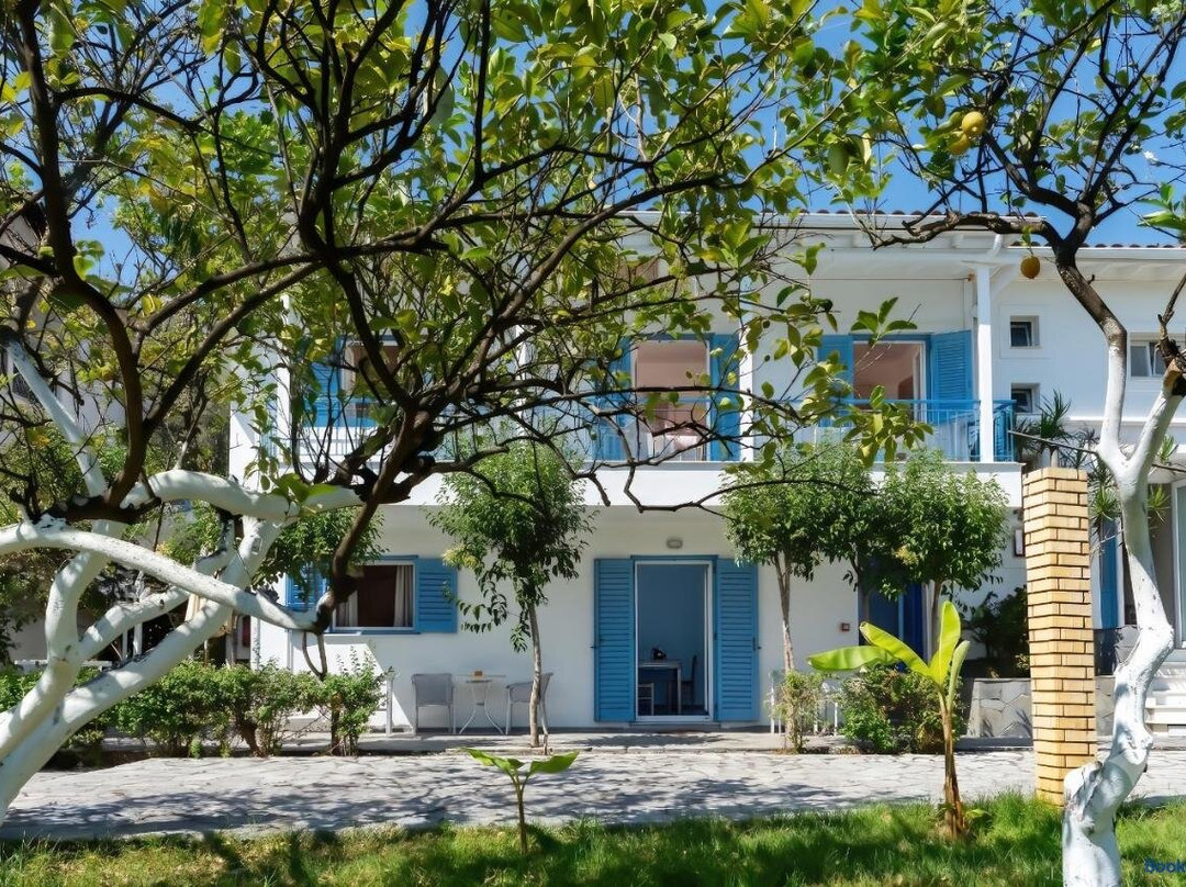 Lemon Garden Apartments