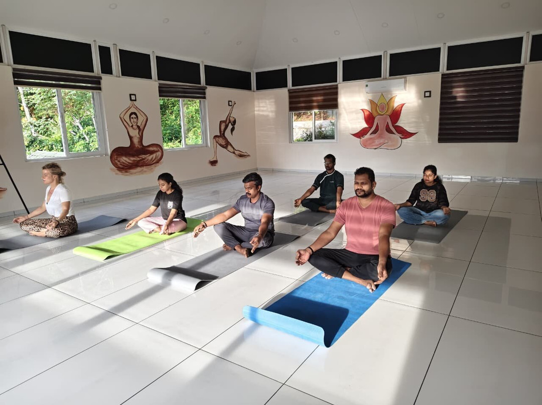 Ayurgem Ayurveda Yoga & Wellness Retreat Munnar-Ambazhachal必去景点