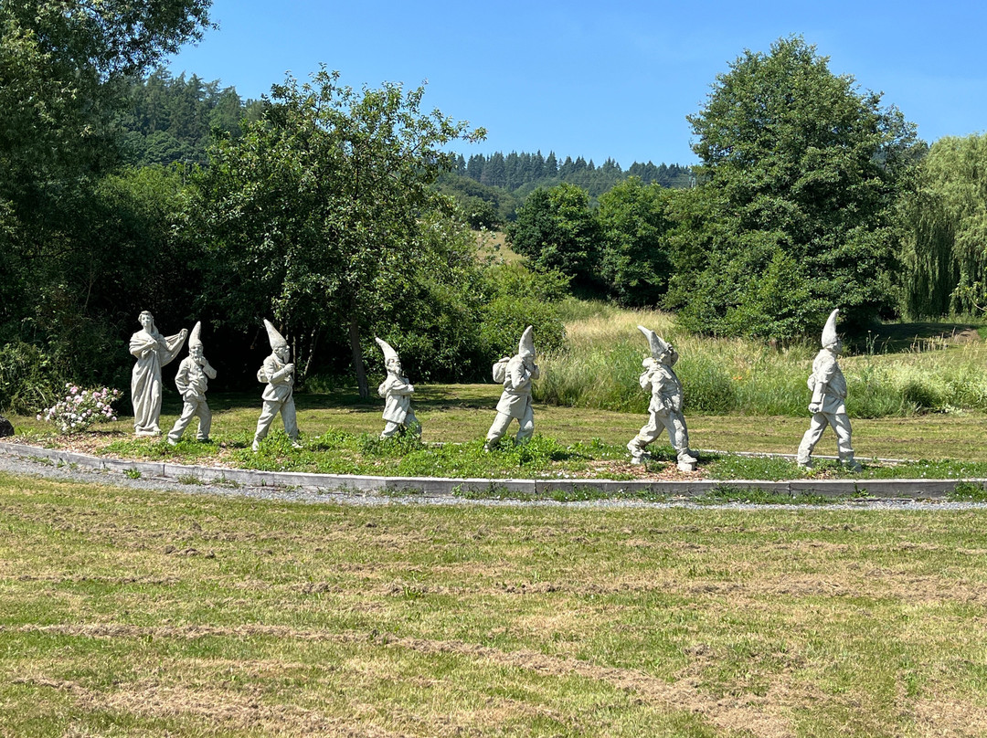 Schneewittchendorf Bergfreiheit-Bad Wildungen必去景点