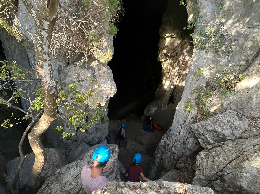 Bureau des Moniteurs de la Vallée de l'Herault-冈热必去景点