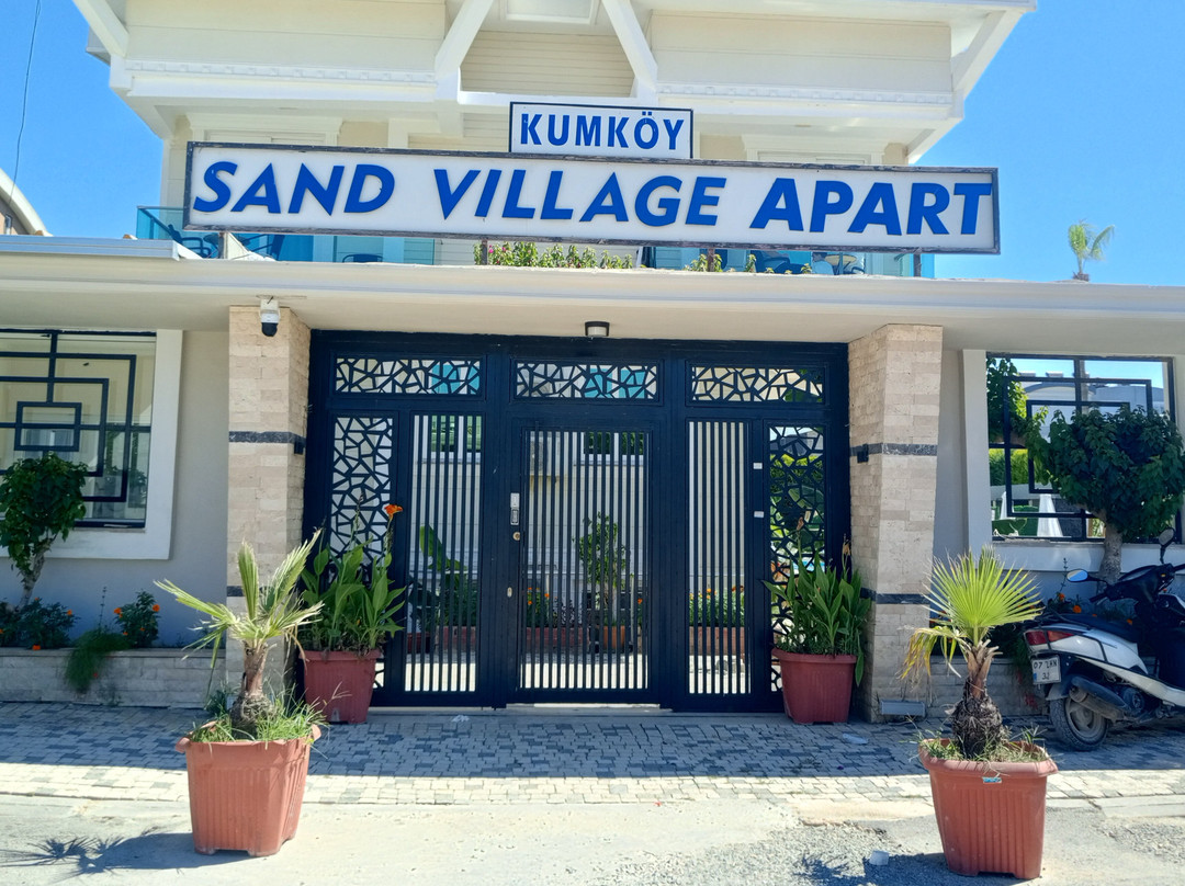 Sand Village Apart