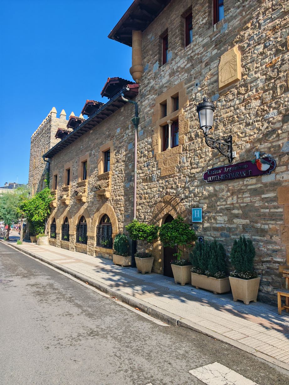 Hotel Karlos Arguinano-旅行者