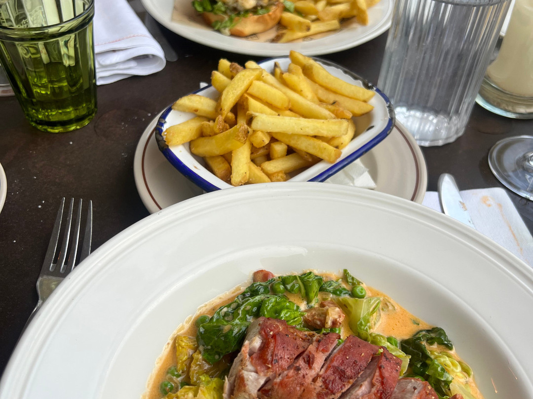 The Bath Arms at Longleat主图