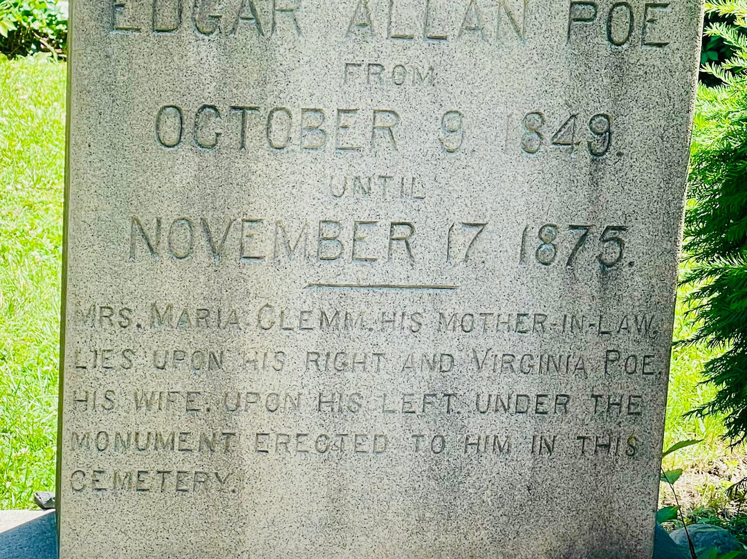 Edgar Allan Poe's Grave Site and Memorial-巴尔的摩必去景点