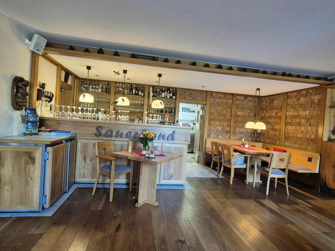 克勒尼斯威瑟斯酒店主图