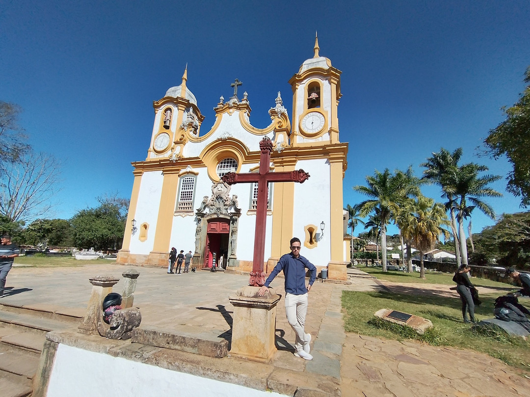 Igreja Matriz De Santo Antônio-蒂拉登特斯必去景点
