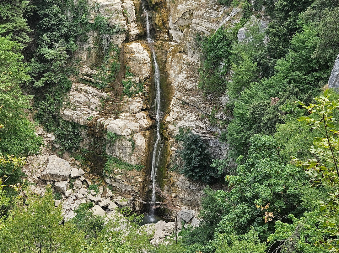 Rio Verde Waterfall-Borrello必去景点
