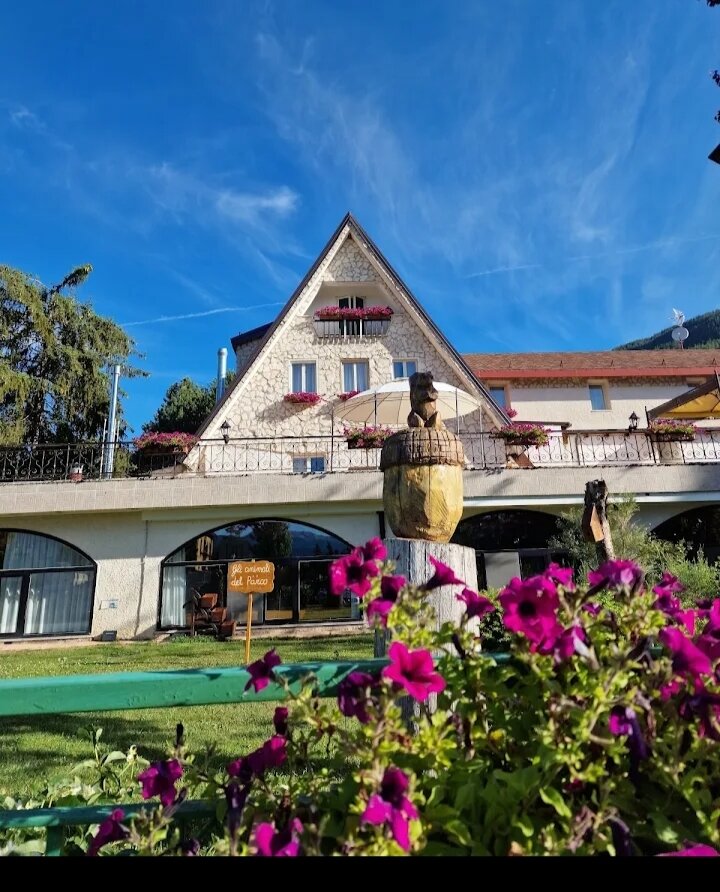 班比酒店-旅行者