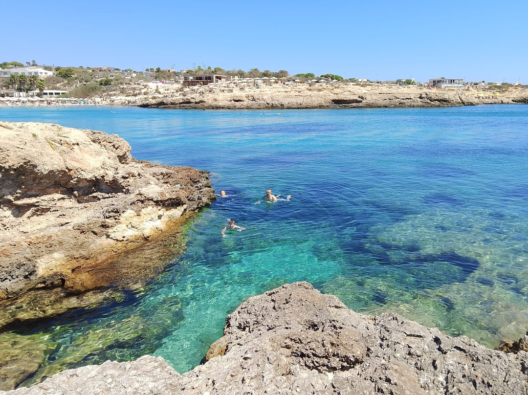 Spiaggia Cala Croce-兰佩杜萨必去景点