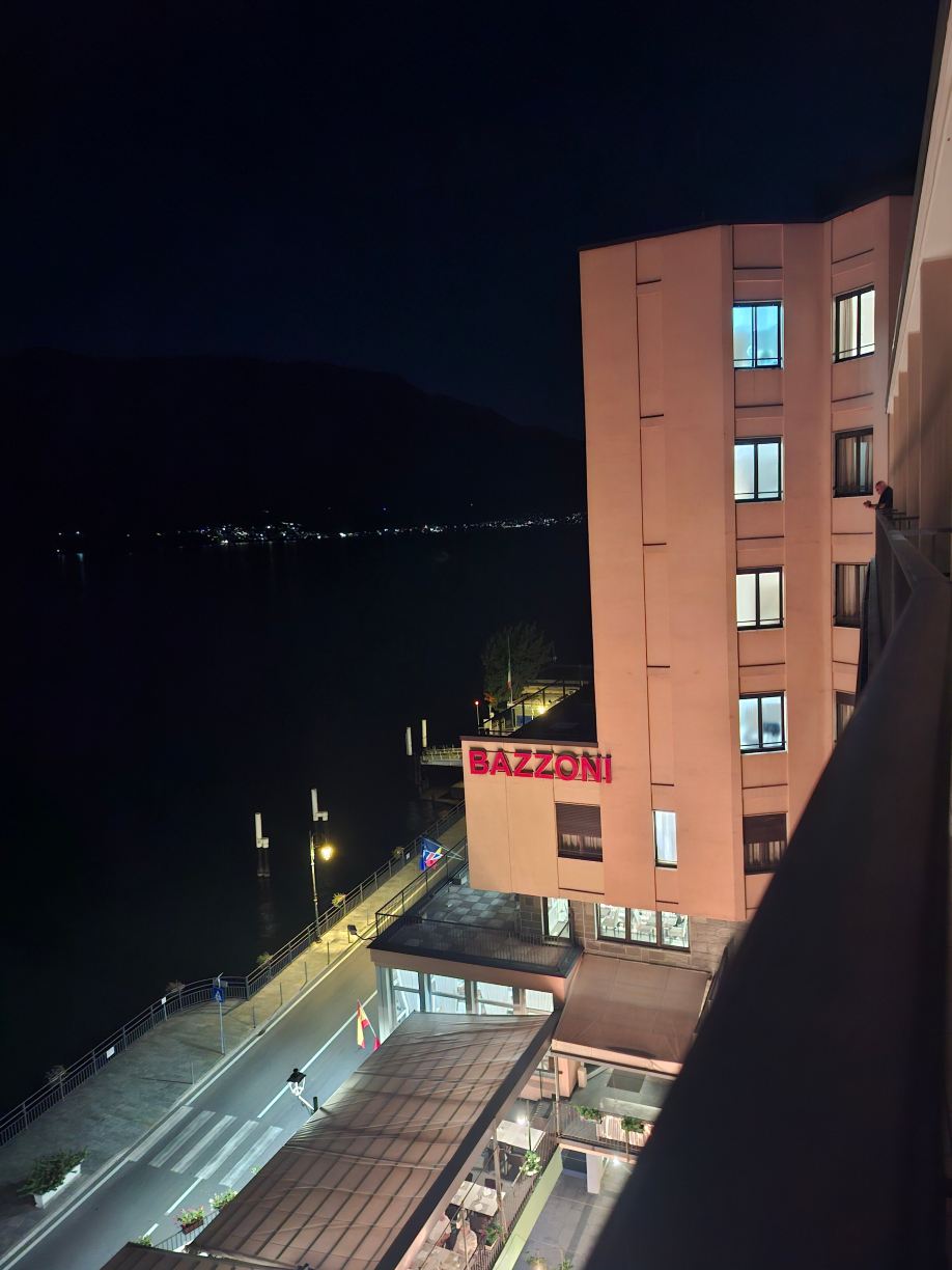 霸克索尼酒店-旅行者