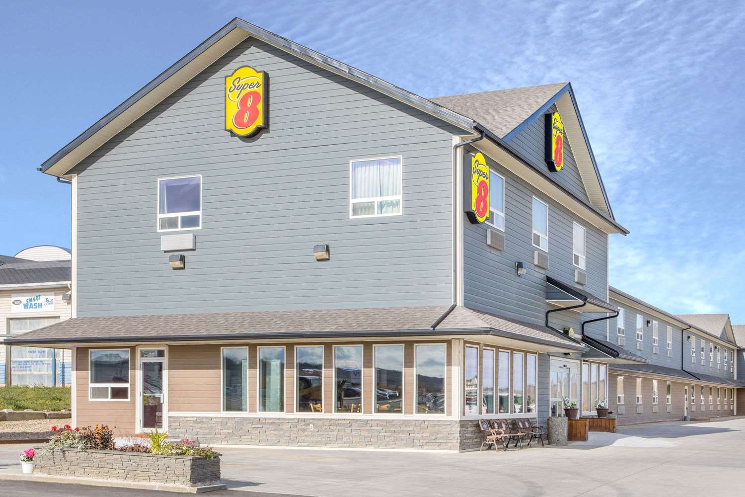 High Point Inn & Suites Peace River-官方