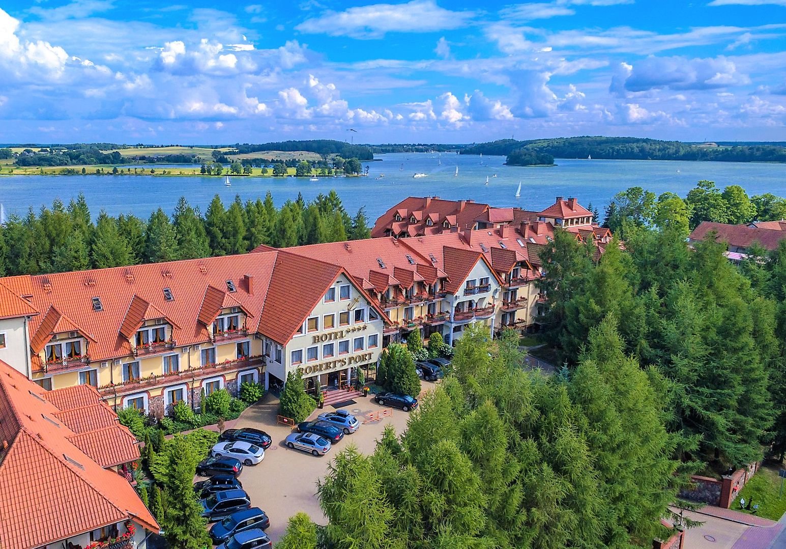 Hotel Robert's Port-官方