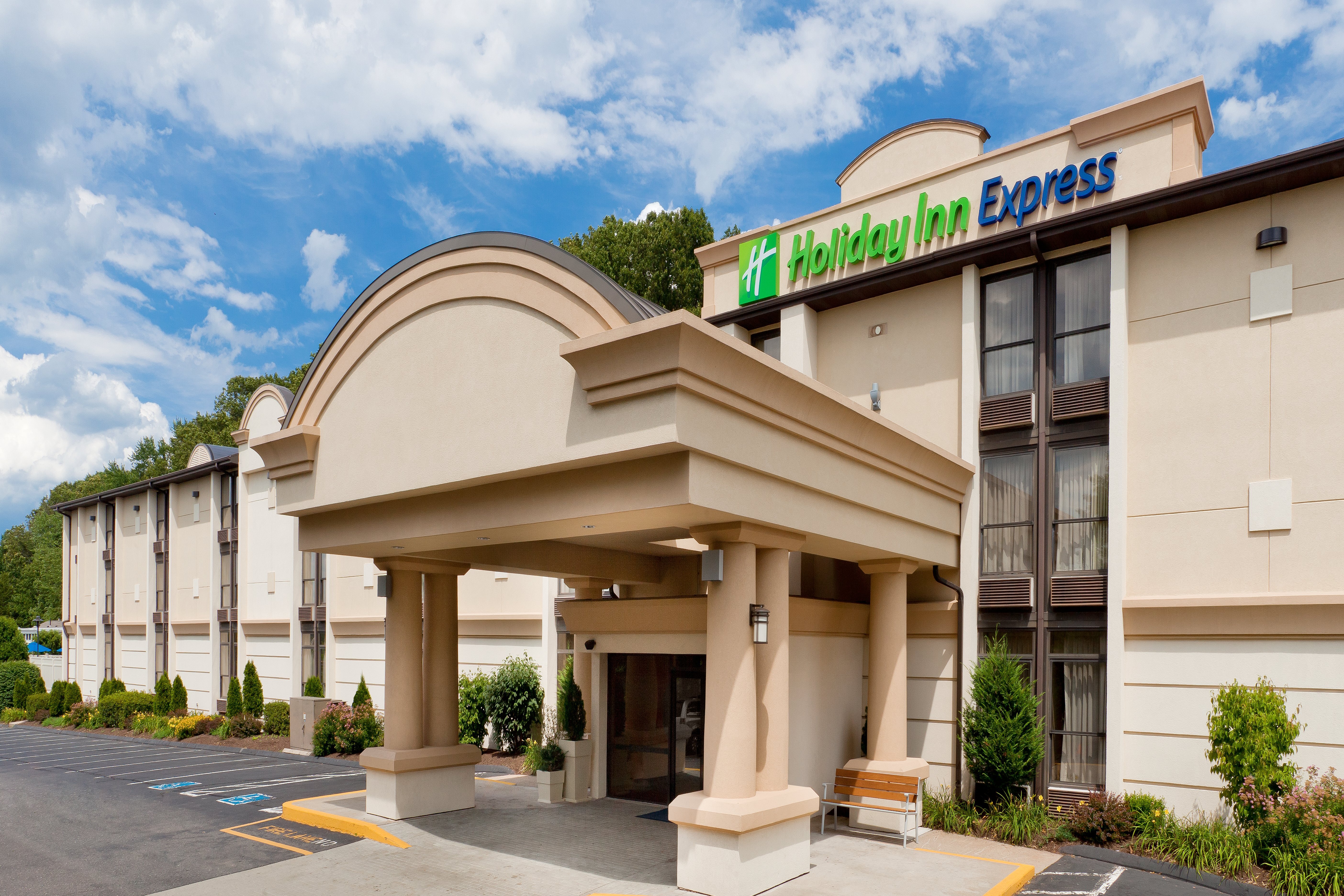 Holiday Inn Express Southington, an IHG Hotel-官方