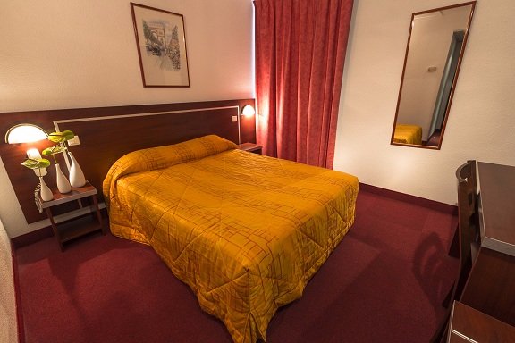 America Hotel Lourdes-酒店景观