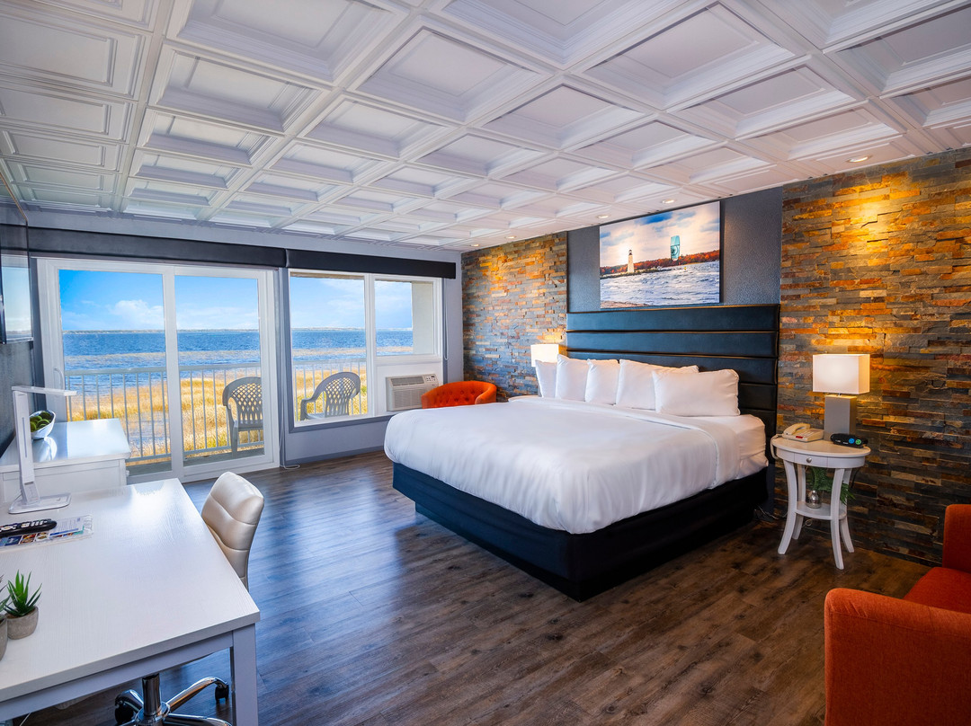 Terrace Bay Hotel - Lakefront主图