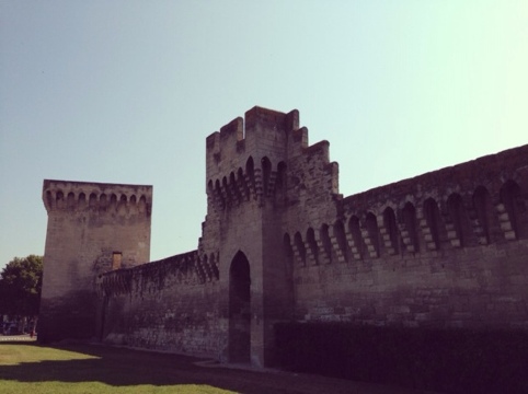 珞珈山饭店-客卧