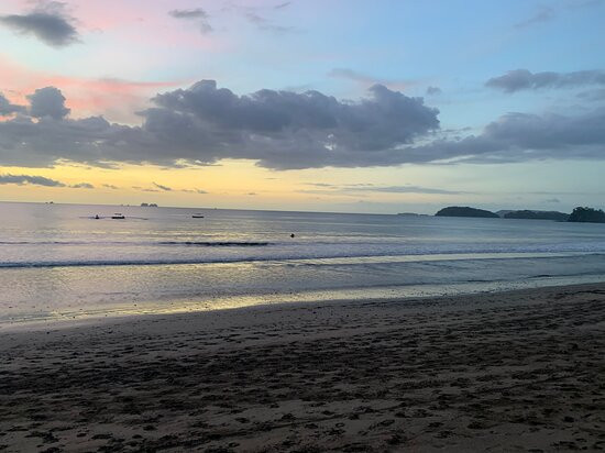 Brasilito Beach景点图片