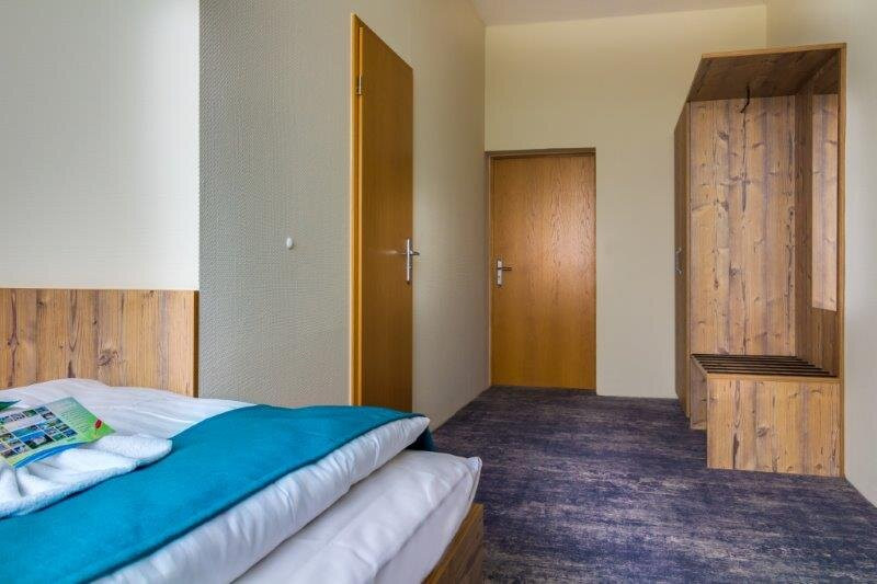 哈兹山全景度假酒店主图