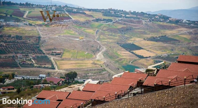 Wooden Arcs Resort & Spa