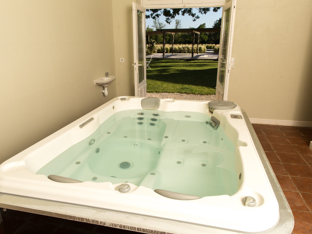 梅恩拉兰德城堡第五感旅馆主图