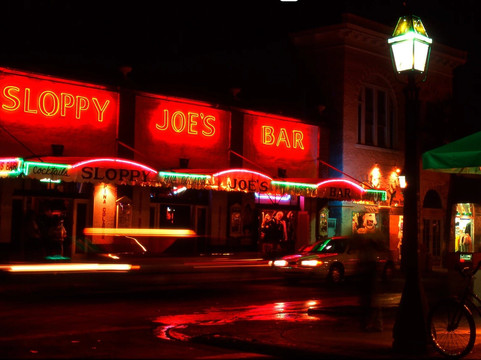 WalknTours-基韦斯特必去景点