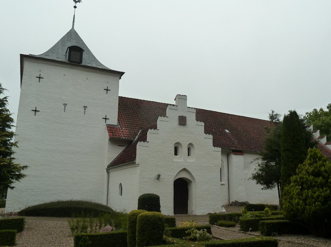 Ormslev Church景点图片