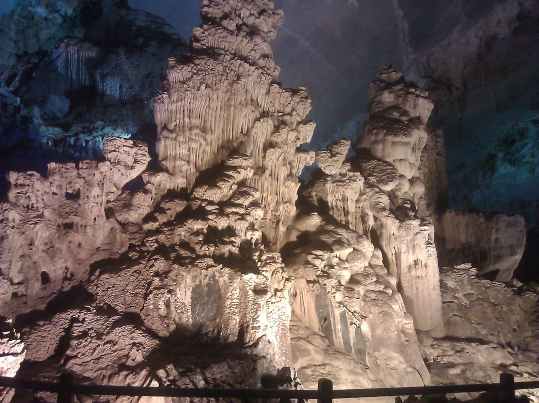 Tour From Hue景点图片