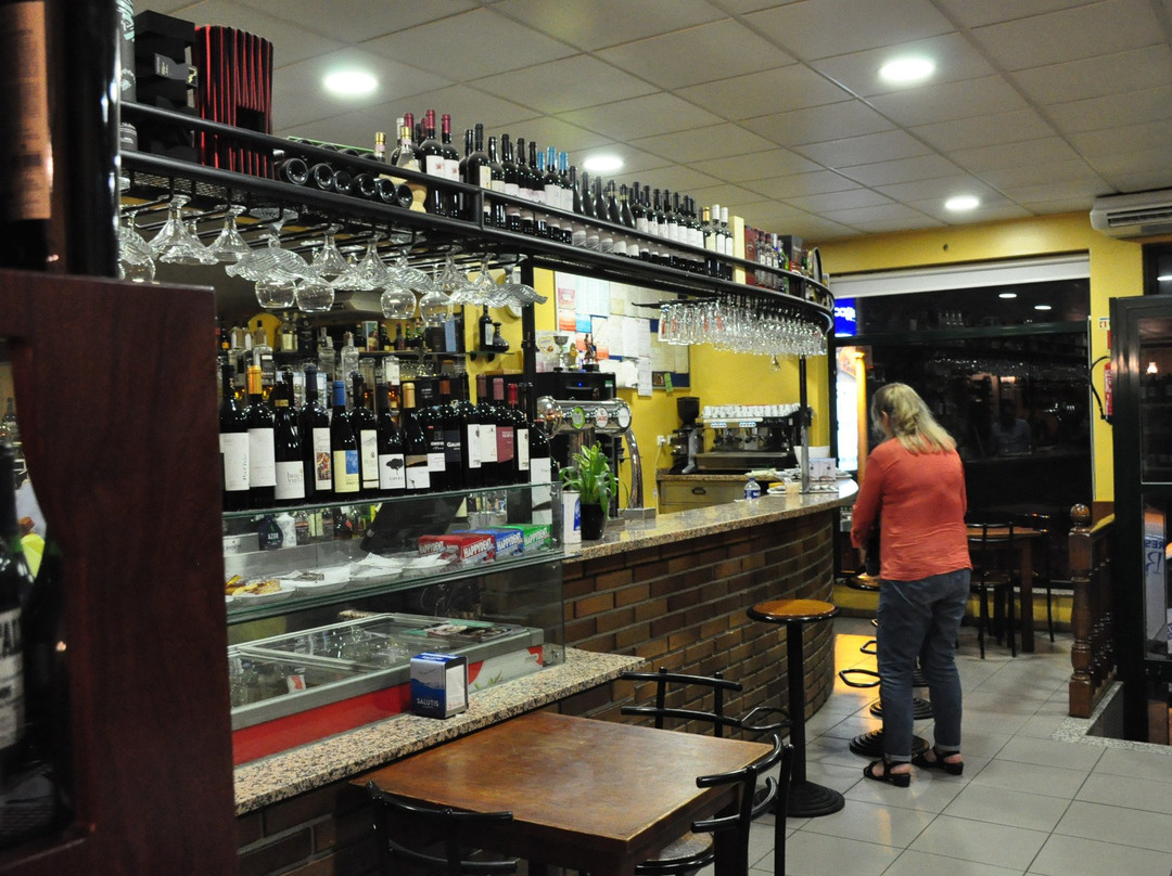 Agualonga餐馆和美食-Restaurante Pizzaria Romântica