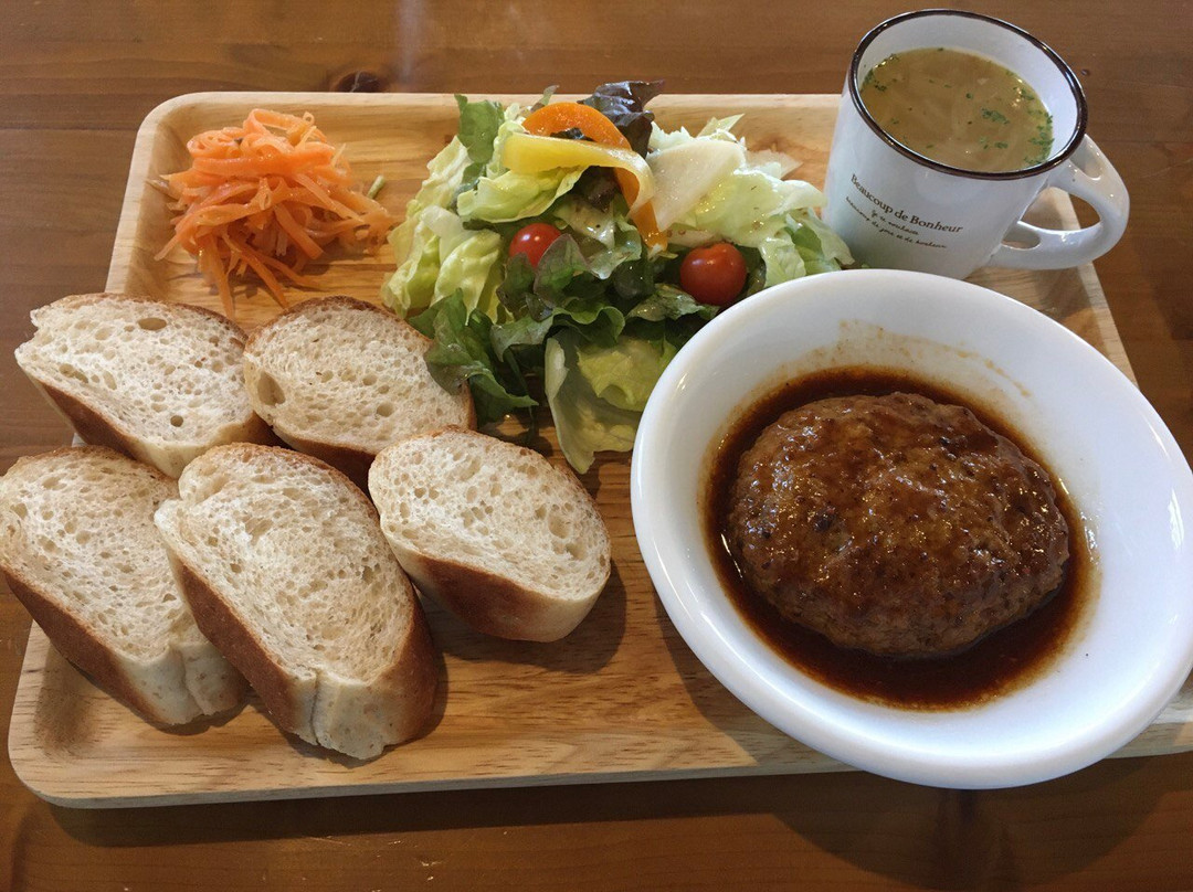 アジュール　昭吾堂