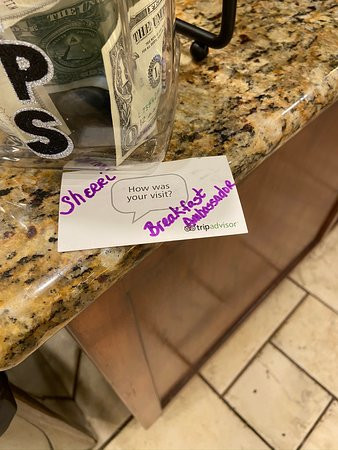 Best Western Plus Monica Royale Inn & Suites主图