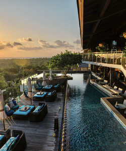 Unique Rooftop Bar & Restaurant餐厅图片