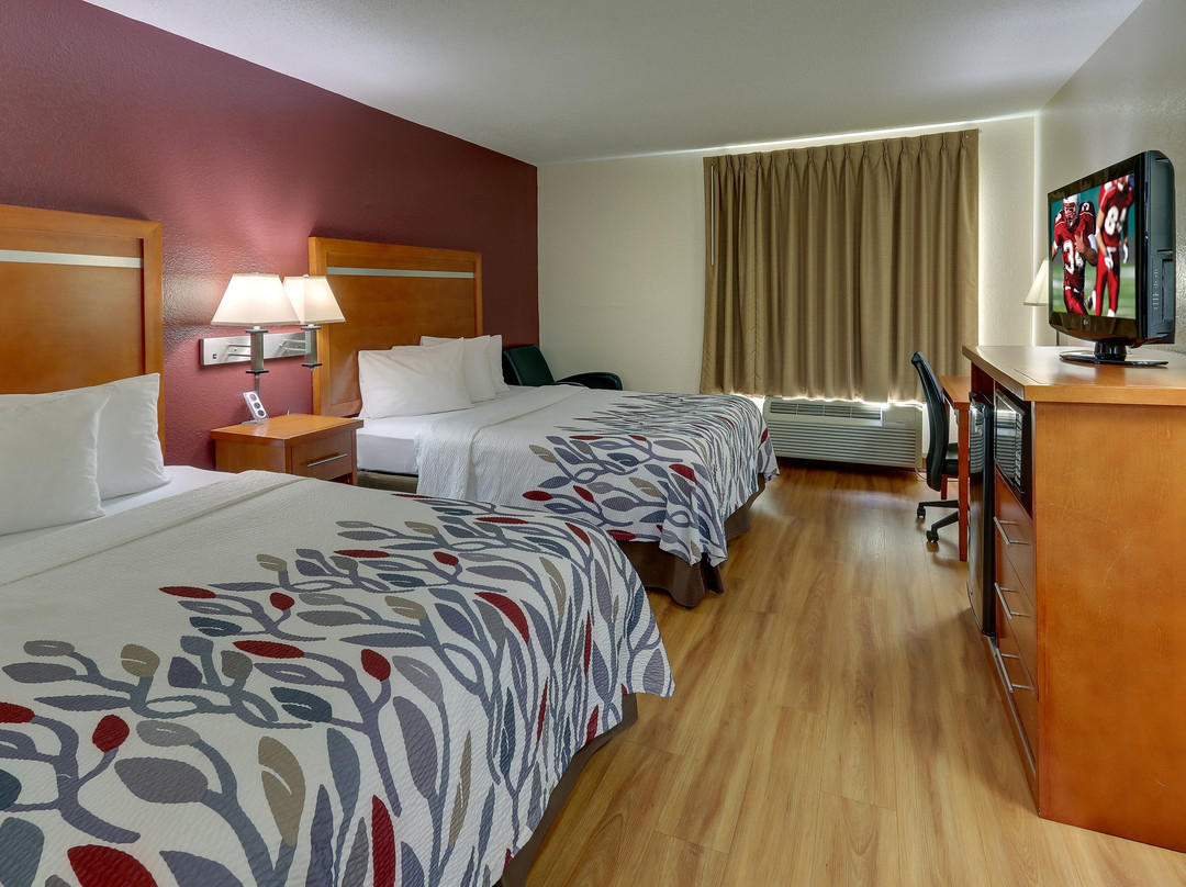 俄亥俄州斯普林菲尔德红房子酒店主图