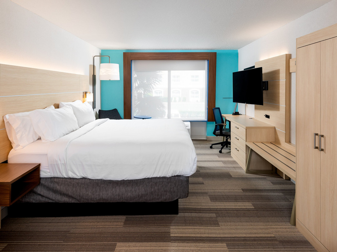 智选假日套房酒店代弗尼- MALBIS主图