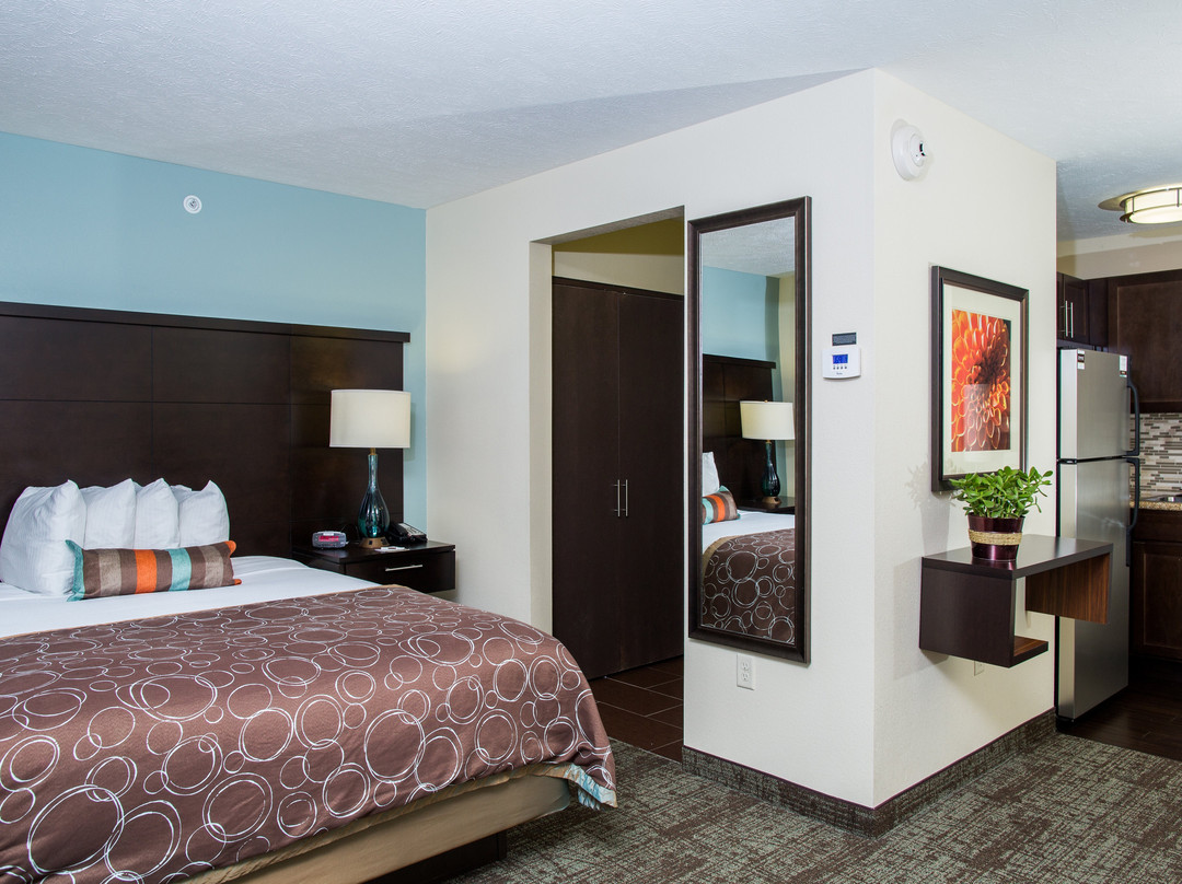Staybridge Suites Lincoln Northeast by IHG主图