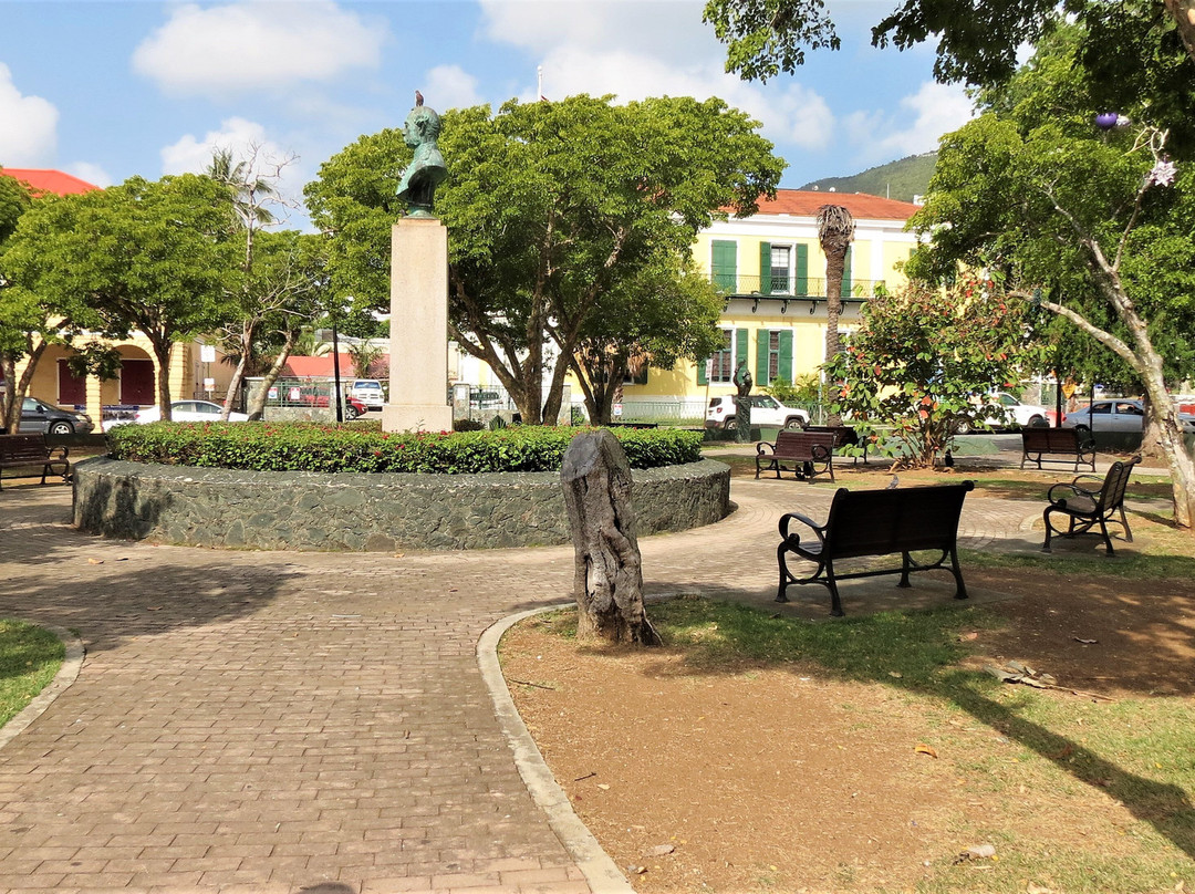Emancipation Garden-夏洛特阿马利亚必去景点