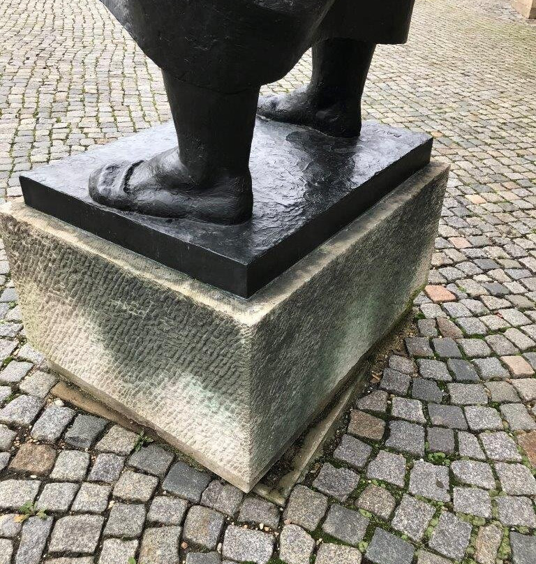 Thomas Müntzer und Bauernkrieg Denkmal Nicolaistrasse-Zwickau必去景点