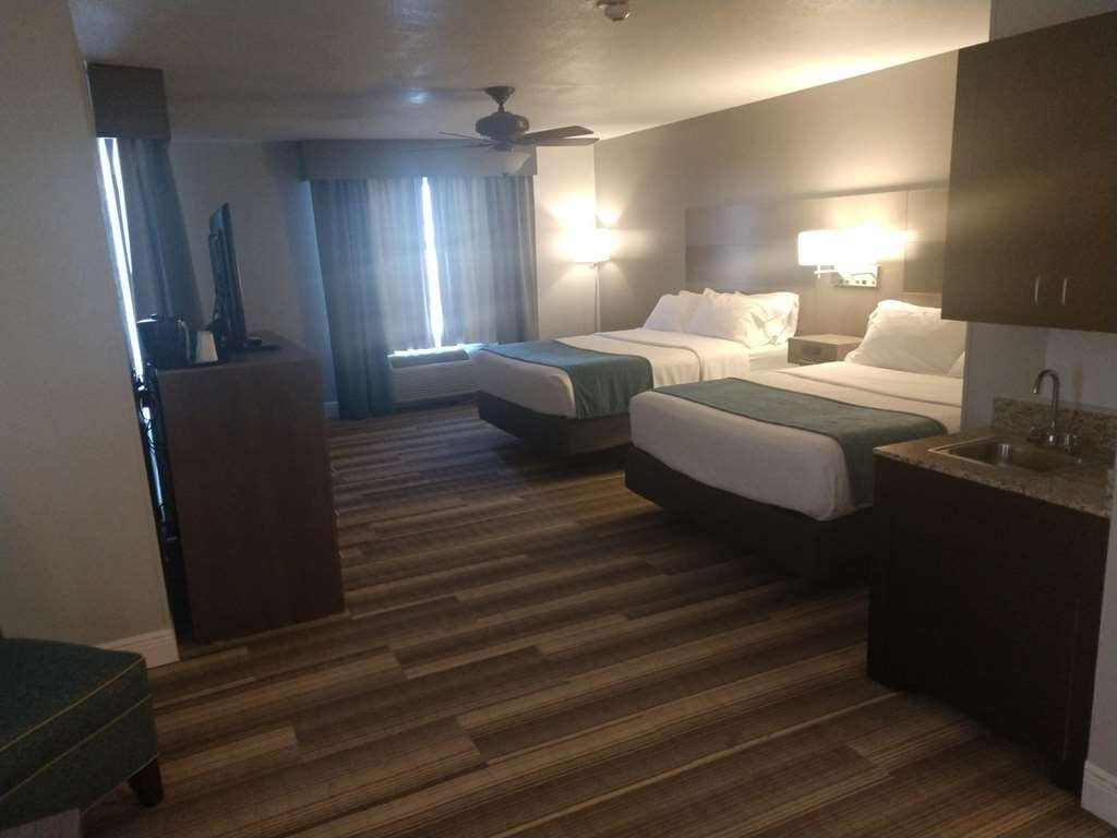 Comfort Inn & Suites主图