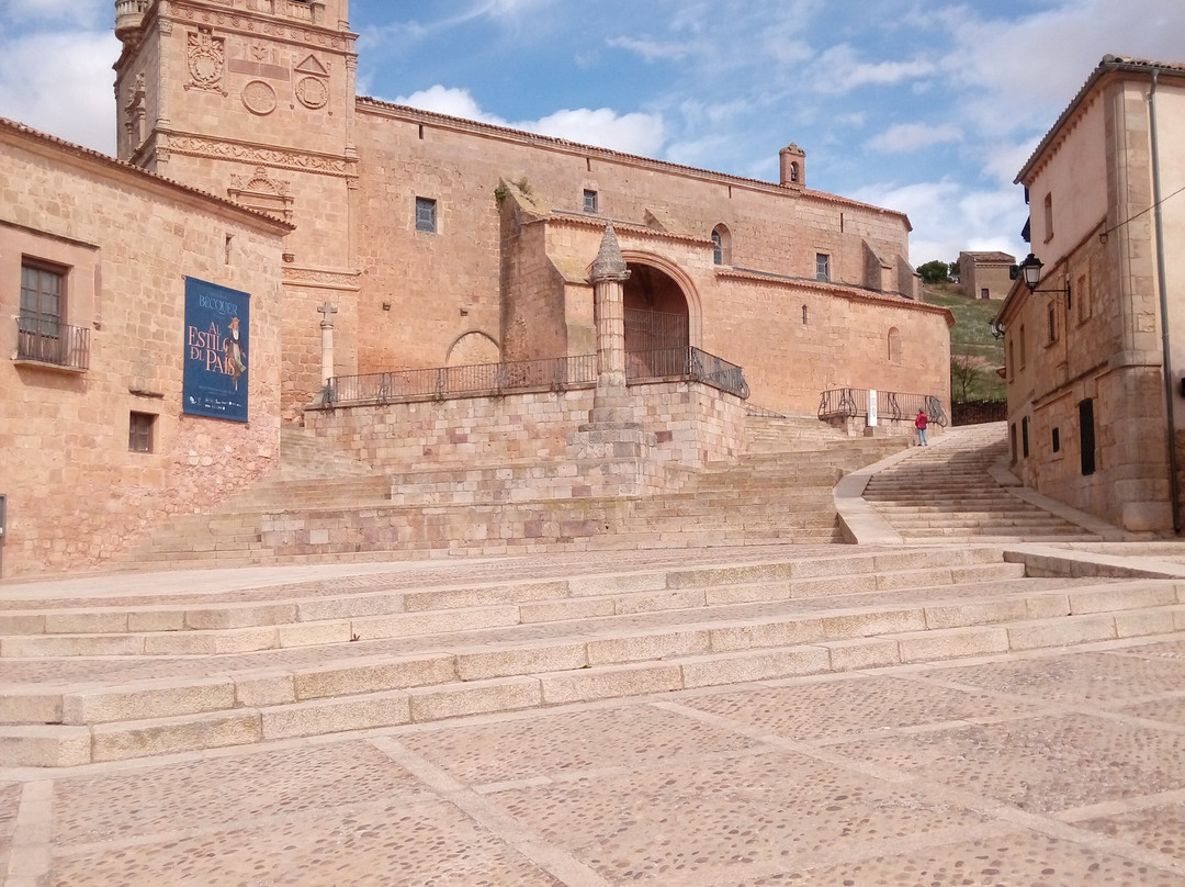 Plaza Mayor-Moron de Almazan必去景点