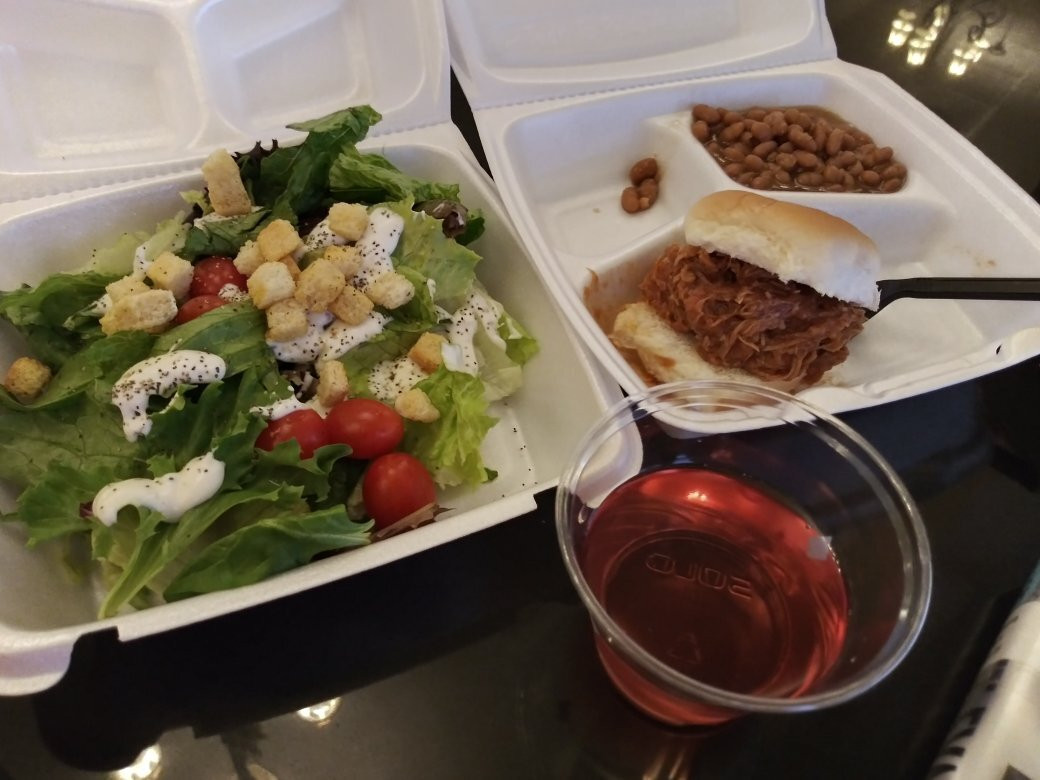 Drury Inn & Suites St. Joseph主图