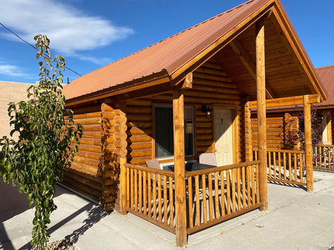 Countryside Cabins主图