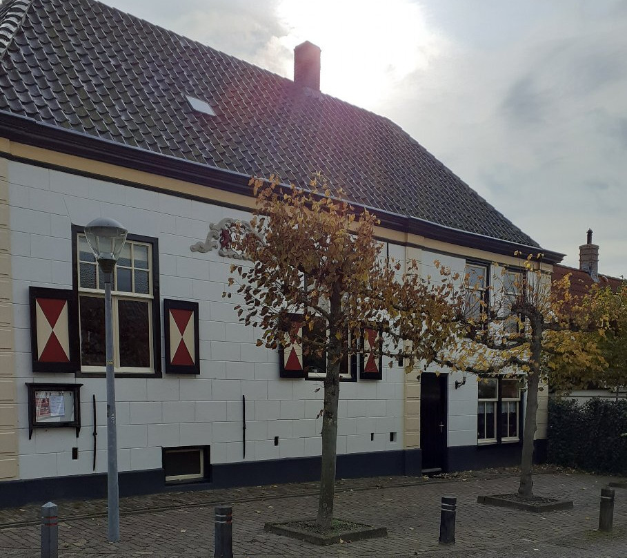 Regthuis Oudkarspel景点图片