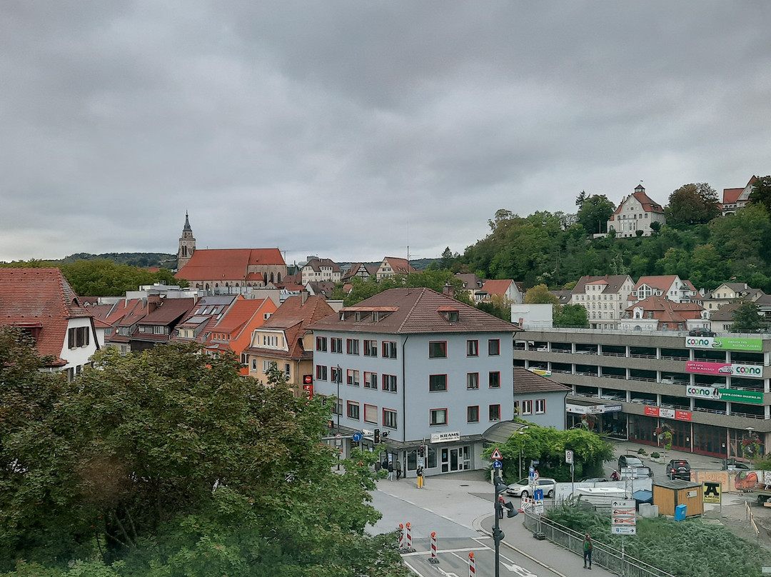 宜必思尚品图宾根酒店主图