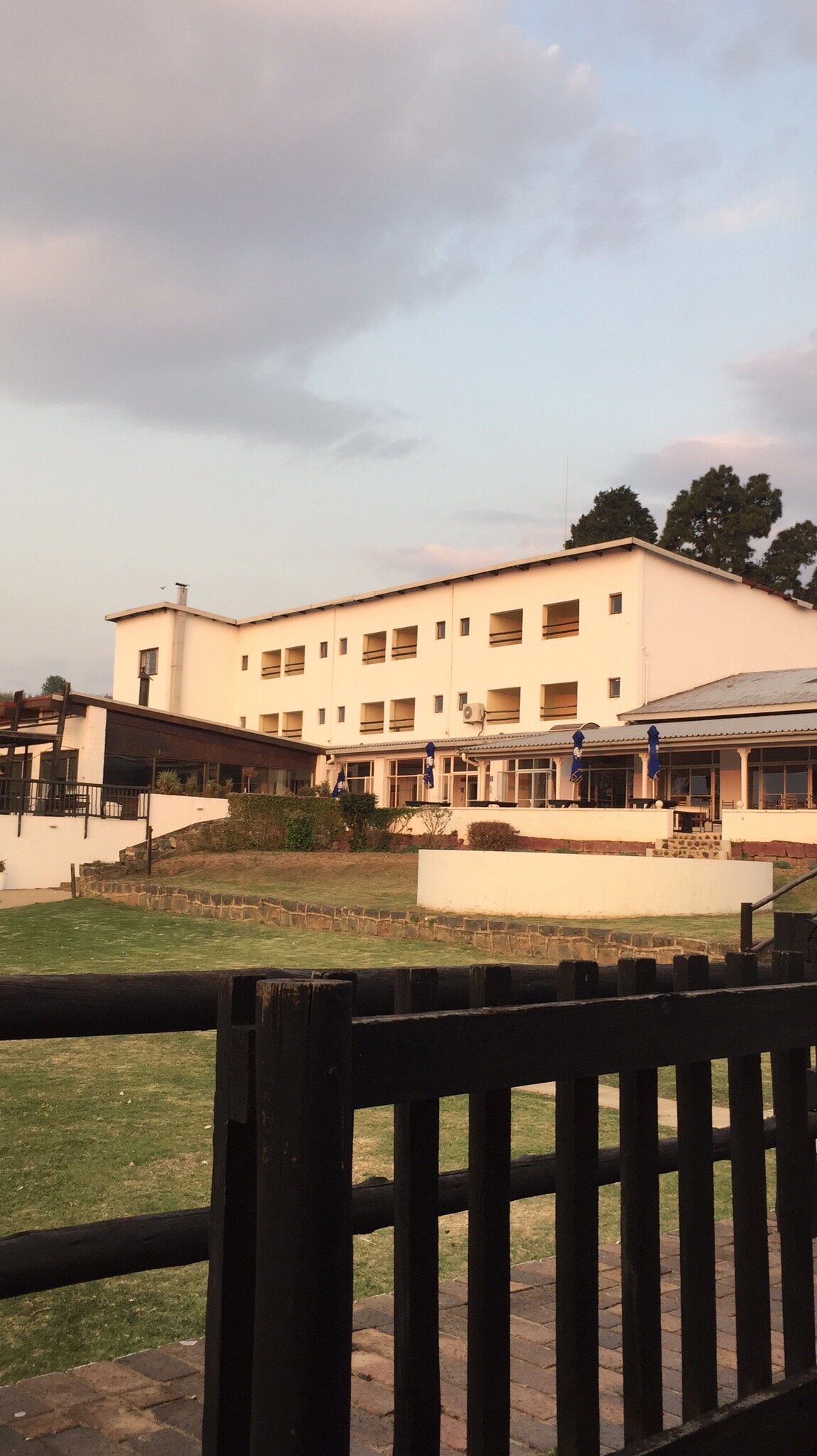 Sierra Resort-官方