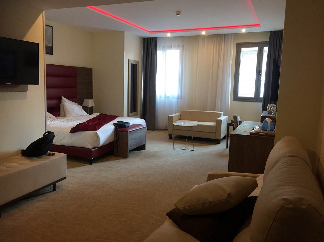 Hotel Beaux Arts主图
