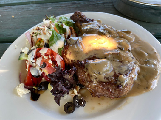 Kempsey餐馆和美食-Fredo Pub