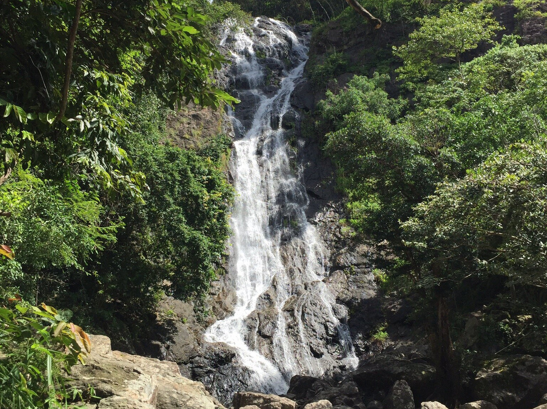 Namtok Sarika waterfall景点图片