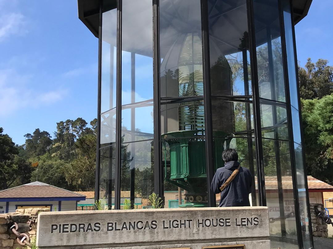 Piedras Blancas Light Station Fresnel Lens-坎布里亚必去景点