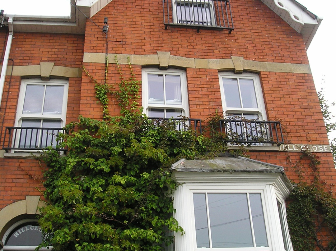The Glastonbury Townhouse主图