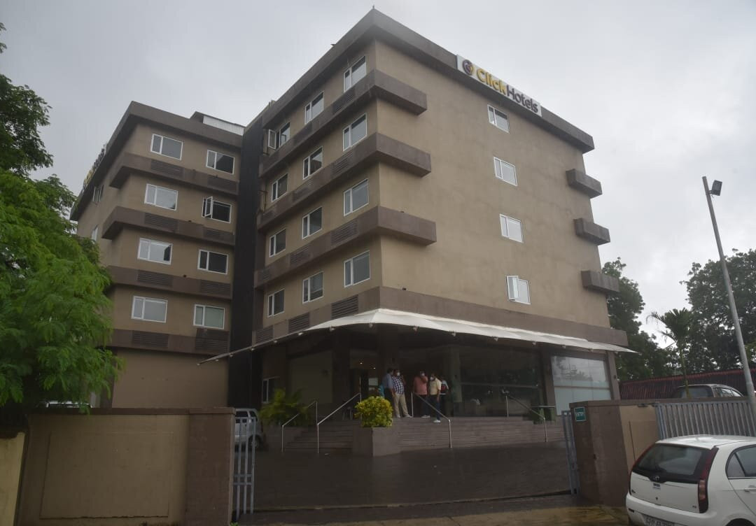 Click Hotel Junagadh主图